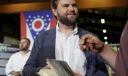 JD万斯是谁？今晚他讲话前得知道一些事