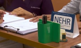 随着新加坡推动强制性患者数据共享，呼吁提供技术、资金支持、法律和道德指导