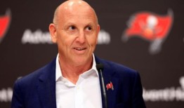 尽管拉特克利夫转会曼联，格雷泽仍将在曼联发挥重要作用