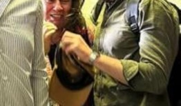 联合国在加沙进行疫苗接种，以色列袭击造成61人死亡