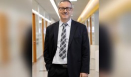 教授介绍远程病人路线系统