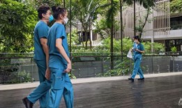 护士将获得高达10万新元的保留计划，每4到6年支付一次