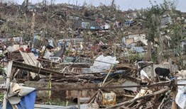 飓风袭击法国马约特群岛，造成至少11人死亡