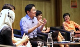 在总理交接之前，Lawrence Wong说4G领导人“准备重新审视所有的假设”