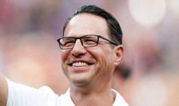 民主党副总统候选人乔什·夏皮罗因在法庭上与特朗普对抗而出名