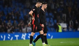 巴萨将莱万多夫斯基排除在10天之外，亚马尔则排除在3周之内