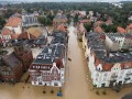 中欧更多地区面临洪水，整个地区的死亡人数上升到至少22人