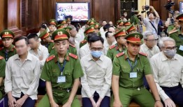 越战登记的不当行为开始审判