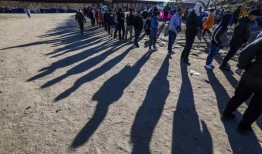 民意调查：加州民主党人对移民问题的争论分歧很大