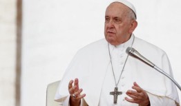 教宗方济各呼吁向加沙提供更多援助，他说冲突“够了”