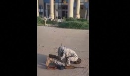 苏丹军队从无国界记者手中夺回总统府