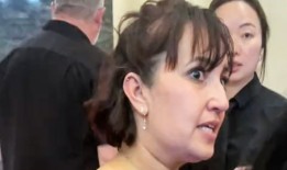 犹他州一名女子在抖音视频中扯下一名青少年的裙子后获得认罪协议