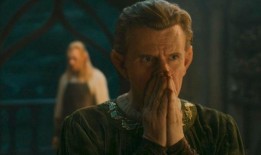 《指环王》明星解释为什么不应该给人类角色一枚戒指：“那将是一场灾难”