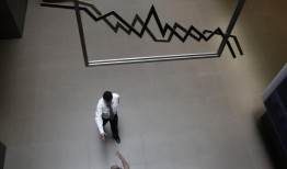 nasdaq：美国股市因美联储降息获利