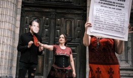 欧洲人权法院裁定，法国允许嫖娼为非法行为