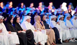 Sheikha Moza出席卡塔尔基金会PUE学生的毕业典礼