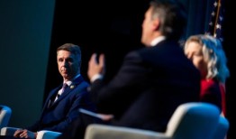 国会议员表示，预计25财年国防预算将达到8330亿美元，但不会按时完成