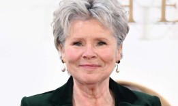 伊梅尔达·斯汤顿提供了《唐顿庄园》电影的最新进展