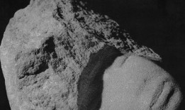 The Cure乐队发布了16年来的首张新专辑