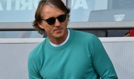 意大利主帅曼奇尼带领新的沙特队寻求亚洲杯冠军