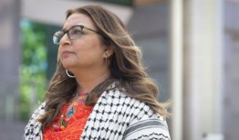 问：澳大利亚参议员法鲁奇表示，她不会在加沙问题上“闭嘴”