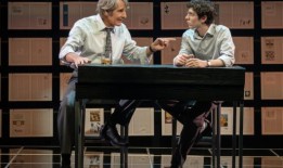 杰森·罗伯特·布朗和乔纳森·马克·谢尔曼的《连接器》于3月17日完成了延长的非百老汇演出