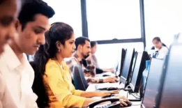 印度员工死亡引发“有毒工作文化”争论