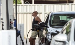 ACCC发现，节省开支的最佳时机是监控汽油价格周期