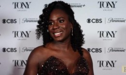 视频：“我是第一个获得这个奖项的黑人服装设计师”——黛德·阿伊特获奖后的反应