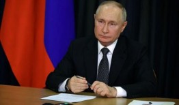 俄罗斯总统普京称赞基辛格为明智务实的政治家