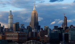 由于新租户的加入，帝国大厦人满为患