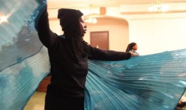 我们祖先的精神节庆祝非洲城的遗产