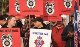 加拿大铁路公司和工会之间的仲裁听证会无果而终