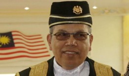 前首席法官劳斯将于1月17日出庭受审