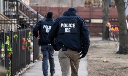 ICE一天内逮捕近1200人