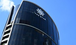 明星挖走皇冠老板，因为它卸载财政部网站