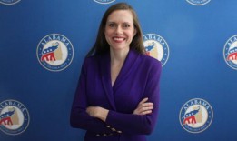 阿拉巴马州农民联合会支持共和党人卡罗琳·多布森参加第二区国会竞选