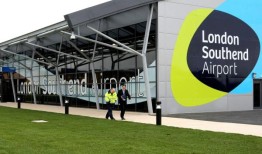 伦敦绍森德机场最近获得高等法院对激进分子的禁令