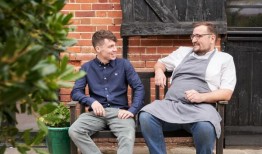 汉普郡乡村酒吧栗色马将重新开业