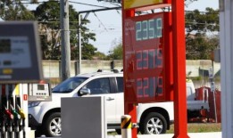 ACCC发现，节省开支的最佳时机是监控汽油价格周期