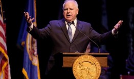 蒂姆·华尔兹是谁？美联社消息称，卡玛拉·哈里斯选择明尼苏达州州长作为竞选伙伴