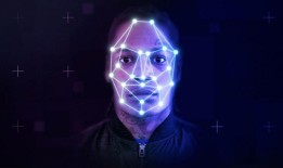 这位祖父被面部识别软件误认为是太阳镜小屋的劫匪他在监狱里遭到性侵犯后提起诉讼