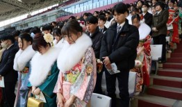 震后30年，20多岁的人们在神户庆祝