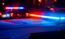 副警长：一名女子在林恩伍德驾车枪击事件中腿部中弹