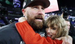 泰勒·斯威夫特(Taylor Swift)的真爱——一个蓄着大胡子的心脏地带足球买家——让保守派抓狂