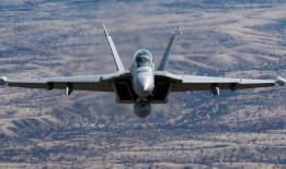 海军证实两名失踪的战斗机飞行员在华盛顿州坠毁后死亡