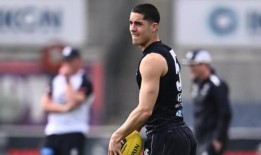 营火诚实会议让布鲁斯走上正轨：塞拉