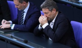 德国南部纺织巨头抱怨“强烈的通货膨胀”，并派遣数千名员工从事短期工作